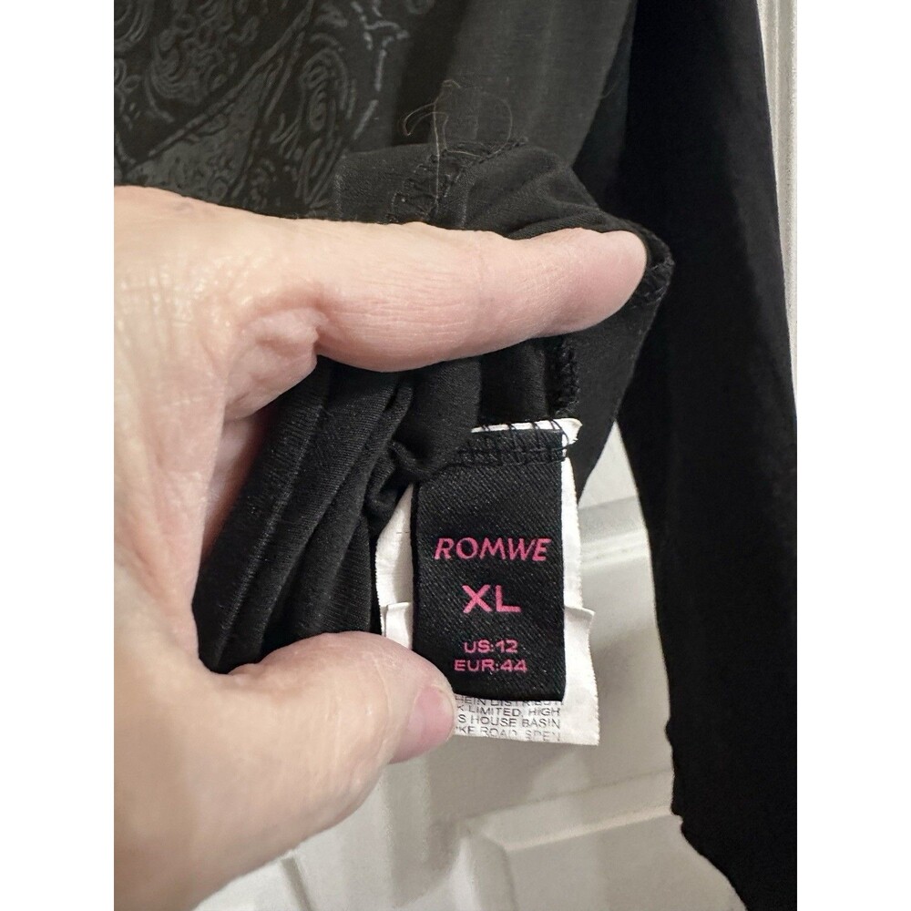 Black Goth Fairy Core Witchy Graphic Cropped T With Bell Sleeves XL - Picture 2 of 3